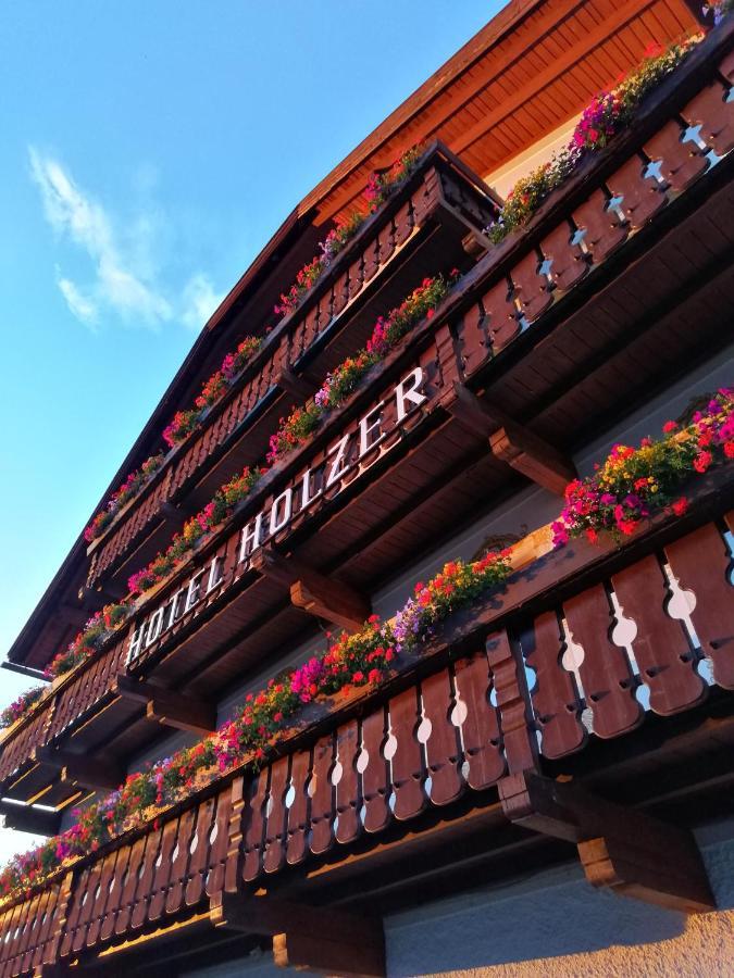 Hotel Holzer Sexten Exterior photo