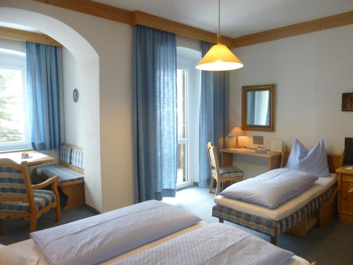 Hotel Holzer Sexten Room photo